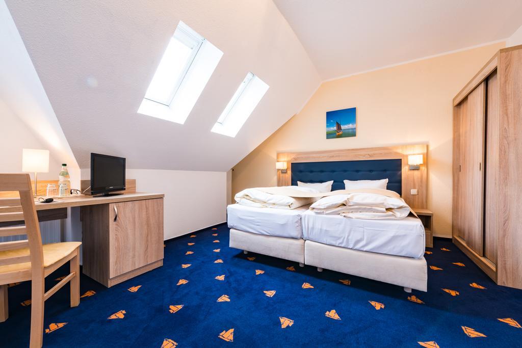 Hotel Boddenhus Garni Zingst Dış mekan fotoğraf
