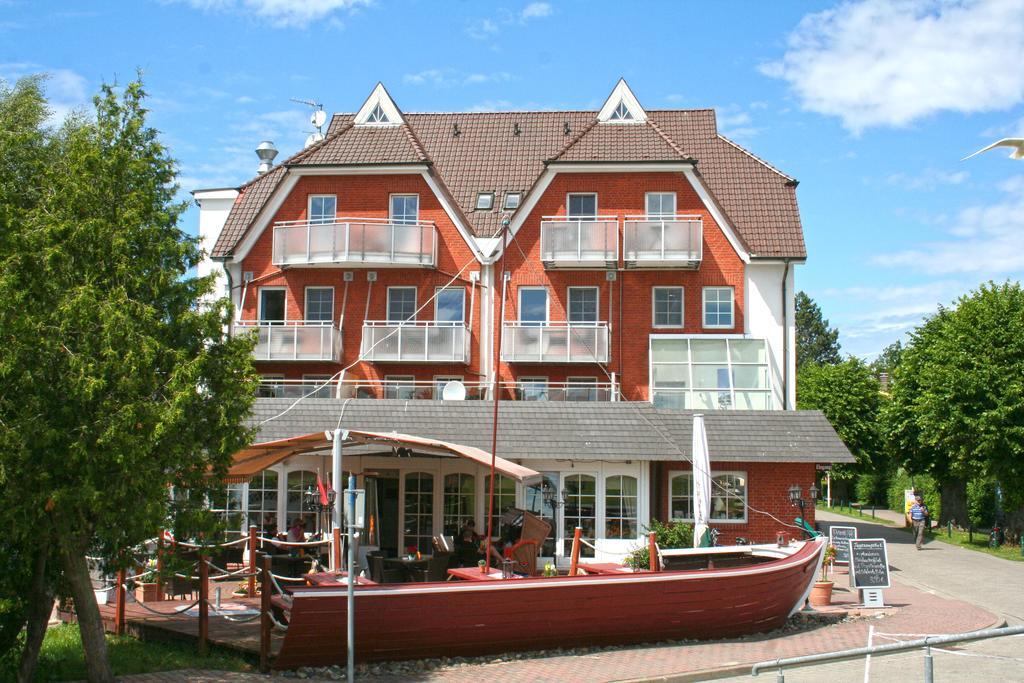 Hotel Boddenhus Garni Zingst Dış mekan fotoğraf