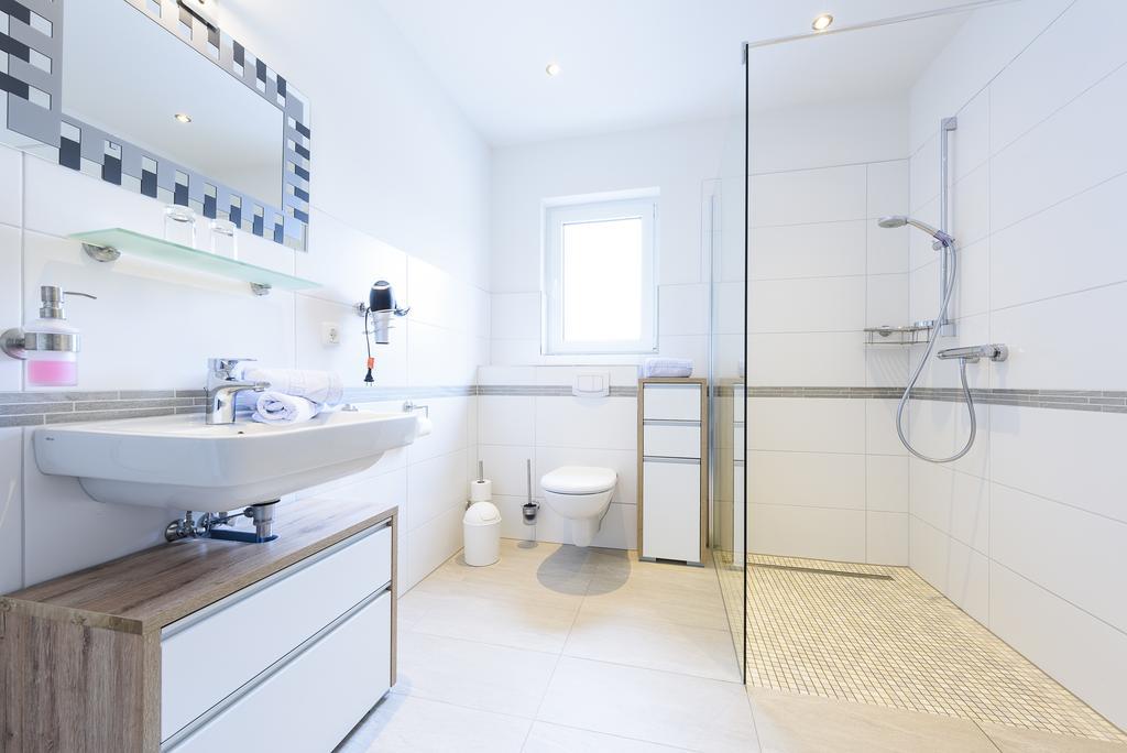 Hotel Boddenhus Garni Zingst Dış mekan fotoğraf