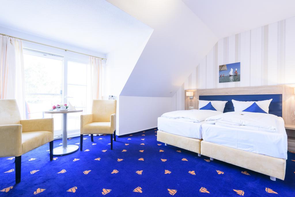 Hotel Boddenhus Garni Zingst Dış mekan fotoğraf