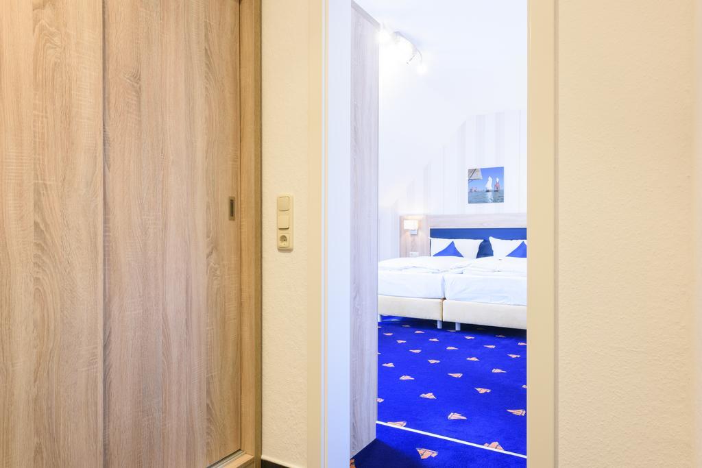 Hotel Boddenhus Garni Zingst Dış mekan fotoğraf