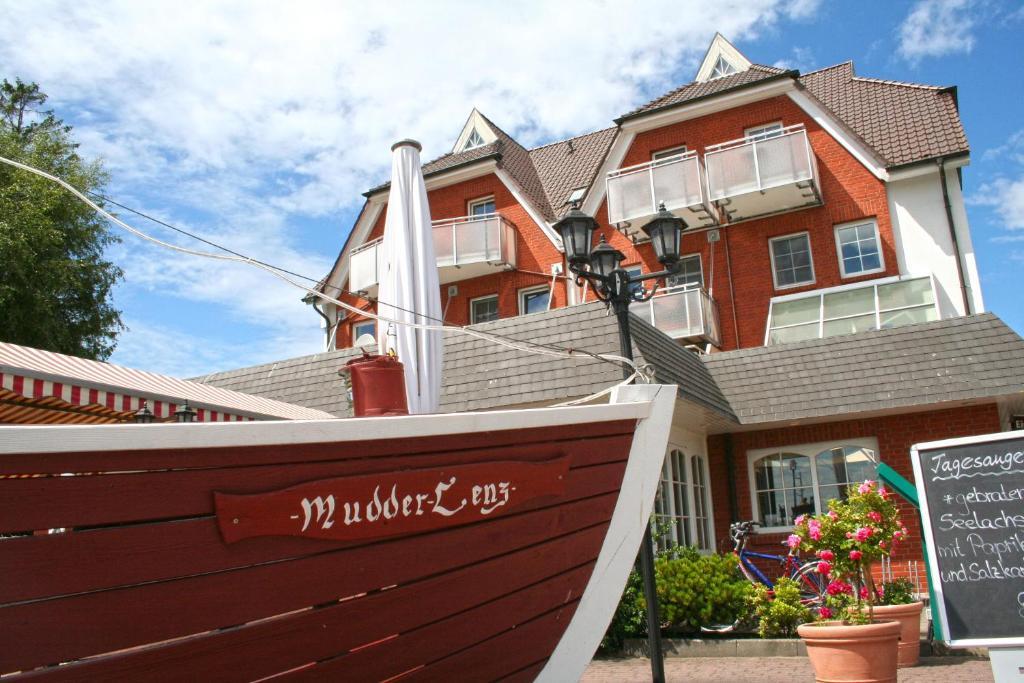 Hotel Boddenhus Garni Zingst Dış mekan fotoğraf